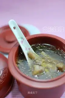 Peanut chicken feet stewed cup