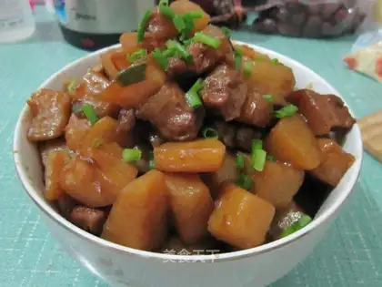 braised pork and potato