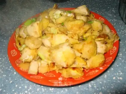 stir-fried steamed buns