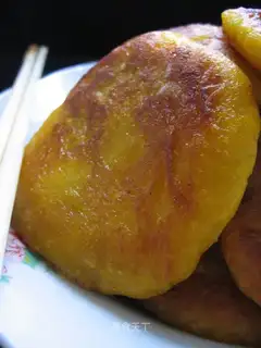 Golden Pumpkin Pie