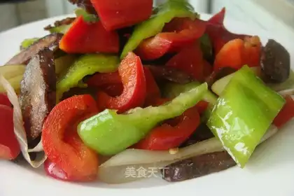 Double pepper fried sausage