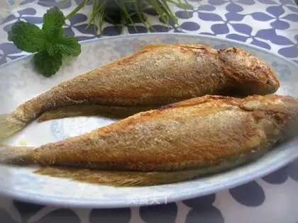 Dried yellow fish