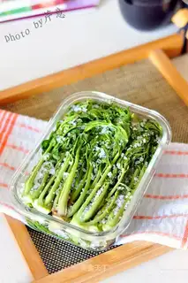The pickle sprouts