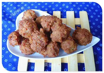 Dried fried balls