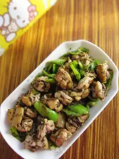 Hot pepper fried chicken legs