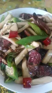 Weenie chicken leg mushrooms