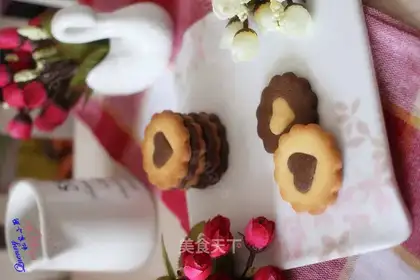 Heart-to-heart cookies