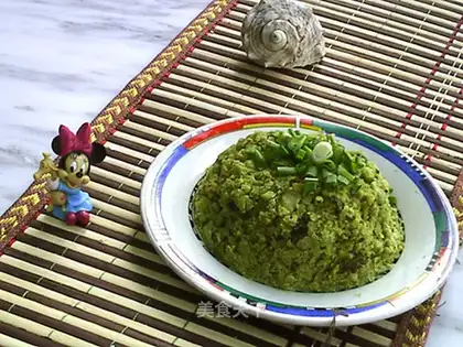 Sour pickles