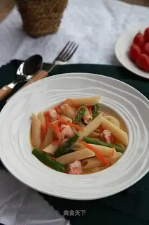 Shrimp pasta soup