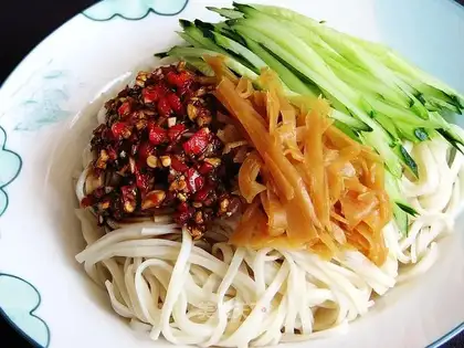 The ginger-crunch noodles