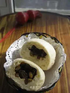 Bean buns