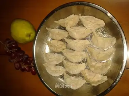 Porridge pork dumplings