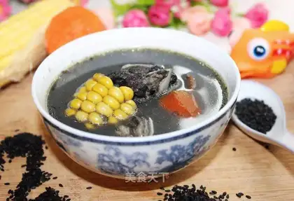 Black sesame fish soup