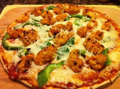 Ham and rice pizza