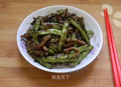 ♪ Pickles with fried lentils ♪