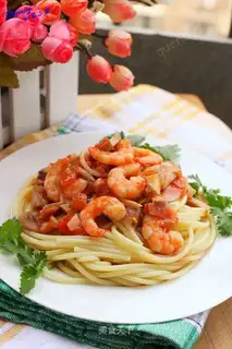 Cheese shrimp and mushroom pasta