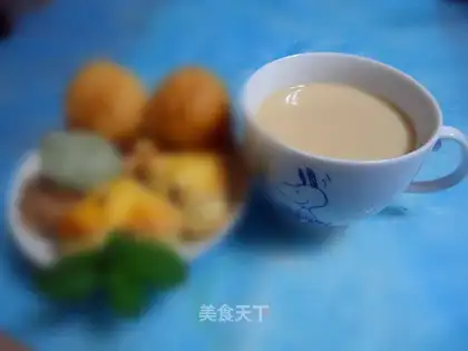 Mint milk tea
