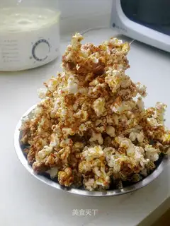 Caramel chocolate popcorn