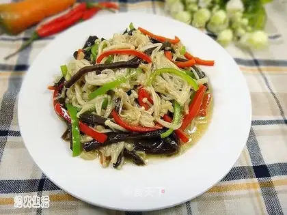 The head starter makes the golden mushrooms