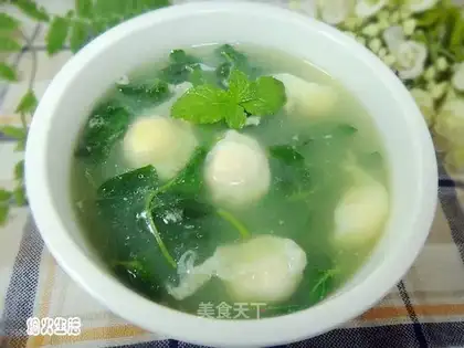 Mint pigeon egg soup