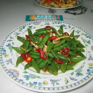 Garlic beans