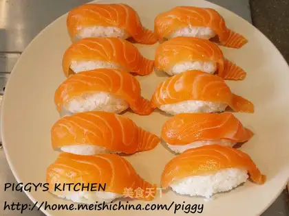 Sushi salmon