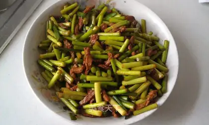 Garlic fried meat