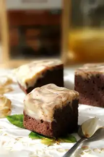 Cheese brownie