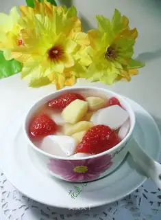 Ice cream and fruit