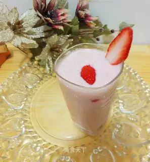 Strawberry Banana Smutcher