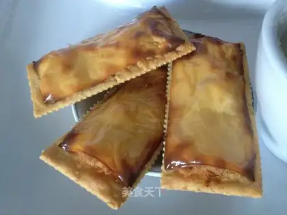 Meat pine soda cookies
