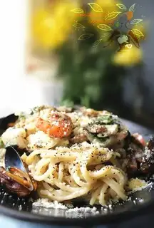 White pasta
