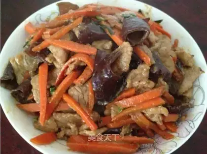 Carrot-mucked meat