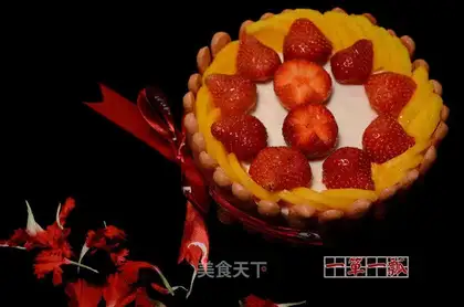 Strawberry mousse cake