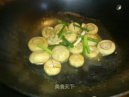 Fresh mushrooms