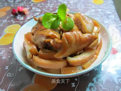 The spicy pig hoof