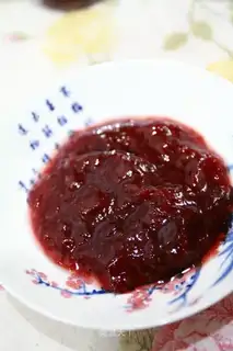 Homemade strawberry sauce