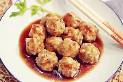 Fresh meatballs
