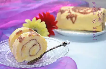 Paint cake rolls