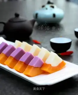 Madam, the melon is frozen