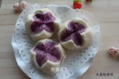 Potatoes with flowers