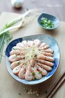 Salty rice shrimp