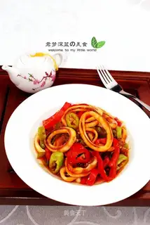 Tomato squid