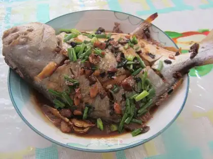 Red-burned mackerel
