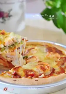 Bacon shrimp pizza