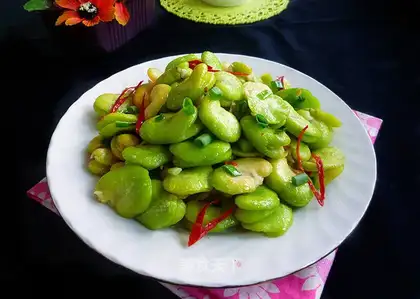 Onion-fruit beans