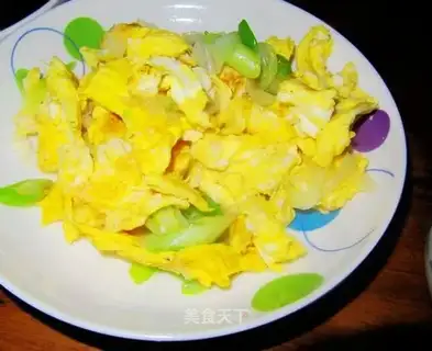 Onion fried eggs
