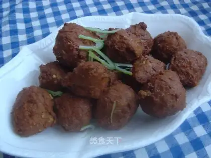 Dried beerballs