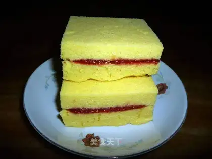 Strawberry Cake