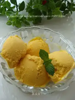 Mango ice cream